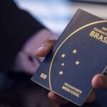 Brasileiros nos EUA aceleram registro de filhos diante do aumento das deportações